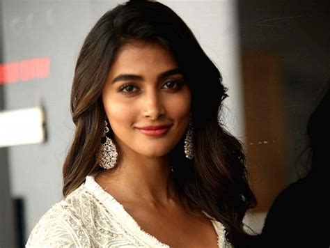 pooja hegde naked|Fan asks Pooja Hegde to share a ‘naked’ picture, this is what she ...